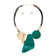 Load image into Gallery viewer, Necklace Black Cord Green Pendant Set for Women