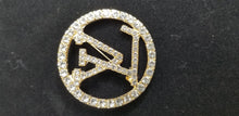 Load image into Gallery viewer, Brooches Several Brands
