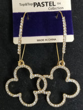 Load image into Gallery viewer, Crystal Flowers Earrings

