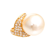 Load image into Gallery viewer, Jumbo Pearl Rhinestone Ring
