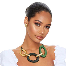 Load image into Gallery viewer, Chunky Wooden Ring Necklace Set
