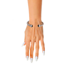 Load image into Gallery viewer, Black Pearl Twisted Cable Silver Bangle
