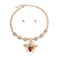 Load image into Gallery viewer, Rhinestone Link Designer Bee Necklace
