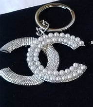 Load image into Gallery viewer, Assorted Keychains

