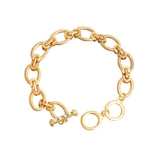 Load image into Gallery viewer, Twisted Oval Gold Metal Chain Bracelet
