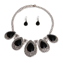 Load image into Gallery viewer, Black Teardrop Collar Necklace
