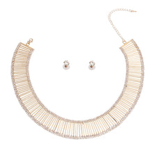 Load image into Gallery viewer, Gold Bar Rhinestone Collar
