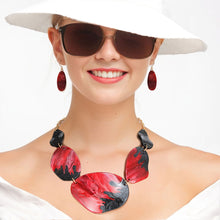 Load image into Gallery viewer, Dark Pink Black Dipped Necklace
