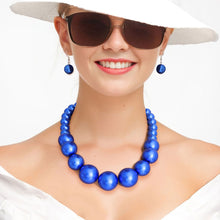 Load image into Gallery viewer, Royal Blue Graduated Bubble Gum Pearls
