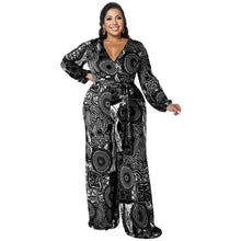 Load image into Gallery viewer, 1XL Black Tribal Belted Jumper
