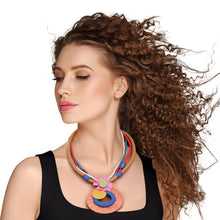 Load image into Gallery viewer, Raffia Pendant Necklace Set
