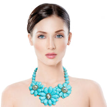 Load image into Gallery viewer, Turquoise Cracked Flower Beaded Necklace

