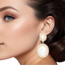 Load image into Gallery viewer, Clip On Gold Medium Pearl Halo Earrings for Women
