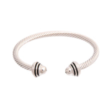 Load image into Gallery viewer, Black Stripe Cable Classic Bangle
