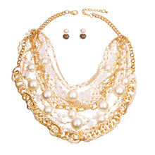 Load image into Gallery viewer, Pearls Beads and Gold Chains Necklace Set
