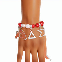 Load image into Gallery viewer, Red White Pearl Delta Bracelet
