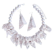 Load image into Gallery viewer, Silver Ball and Mesh Necklace
