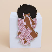 Load image into Gallery viewer, Light Pink Cancer Diva Brooch
