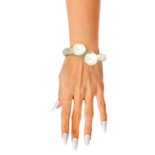 Load image into Gallery viewer, Chunky Hammered Silver Pearl Cuff
