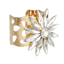 Load image into Gallery viewer, Gold Flower Open Cuff
