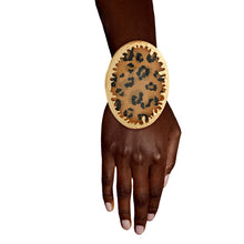Load image into Gallery viewer, Oval Leopard Print Gold Cuff
