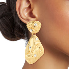 Load image into Gallery viewer, Gold Melted Metal Stone Clip Ons
