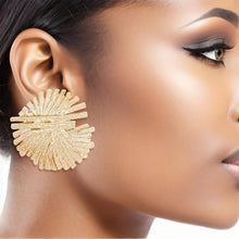 Load image into Gallery viewer, Clip On Gold Medium Metalwork Earrings for Women
