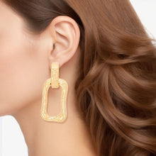 Load image into Gallery viewer, Clip Ons Gold Medium Link Earrings for Women
