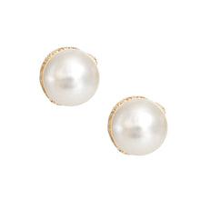 Load image into Gallery viewer, Cream Bubblegum Pearl Clip-Ons
