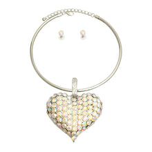 Load image into Gallery viewer, Silver Collar XL Aurora Borealis Heart Set

