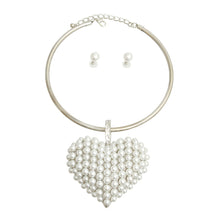 Load image into Gallery viewer, Silver Collar XL White Heart Set
