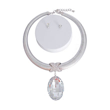 Load image into Gallery viewer, Silver Oval Omega Chain Set
