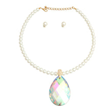 Load image into Gallery viewer, Pearl Aurora Borealis Teardrop Necklace
