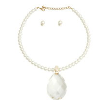 Load image into Gallery viewer, Pearl Clear Teardrop Necklace
