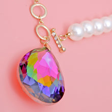 Load image into Gallery viewer, Toggle Pearl Pink Green Teardrop Necklace
