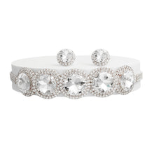 Load image into Gallery viewer, Brilliant Silver Round Cut Crystal Choker
