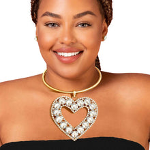 Load image into Gallery viewer, Rigid Gold Halo Heart Necklace
