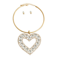 Load image into Gallery viewer, Rigid Gold Halo Heart Necklace
