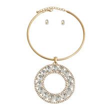Load image into Gallery viewer, Rigid Gold Halo Circle Necklace
