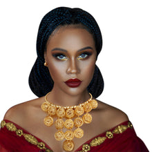 Load image into Gallery viewer, Gold Wire Ball Necklace
