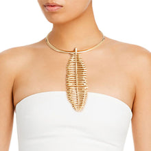 Load image into Gallery viewer, Gold Leaf Pendant Necklace
