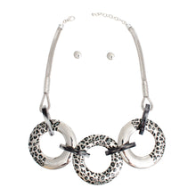 Load image into Gallery viewer, Necklace Silver Leopard Ring Collar for Women
