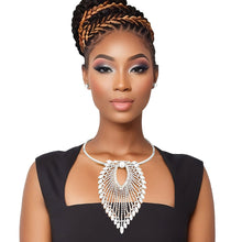 Load image into Gallery viewer, Silver Leaf Pendant Collar Set
