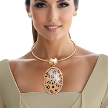 Load image into Gallery viewer, Pendant Necklace Gold Oval Leopard for Women
