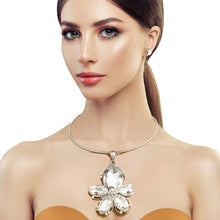 Load image into Gallery viewer, Silver Clear Crystal Flower Necklace

