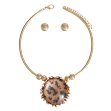 Load image into Gallery viewer, Gold Leopard Branch Necklace
