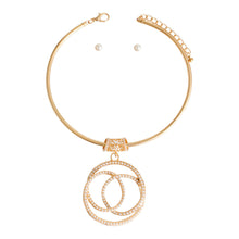 Load image into Gallery viewer, Gold 3D Pearl Pendant Necklace
