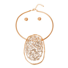 Load image into Gallery viewer, Baguette Crystal Gold Choker Set
