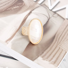 Load image into Gallery viewer, Ring Gold Pearl Oval Cocktail Ring for Women
