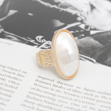 Load image into Gallery viewer, Ring Gold Pearl Oval Cocktail Ring for Women
